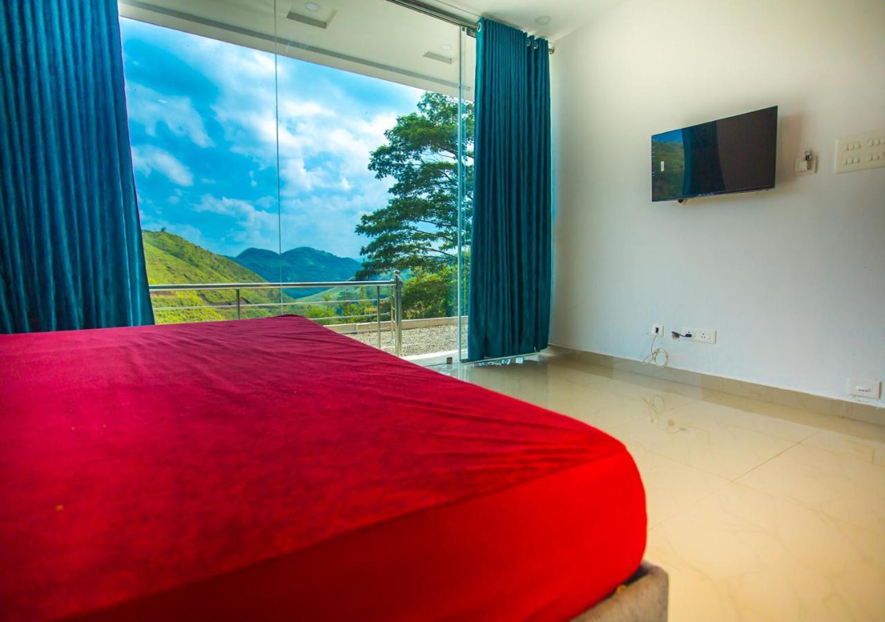 Hidden Valley Hill View Cottage Vagamon By Voye Homes Exterior photo